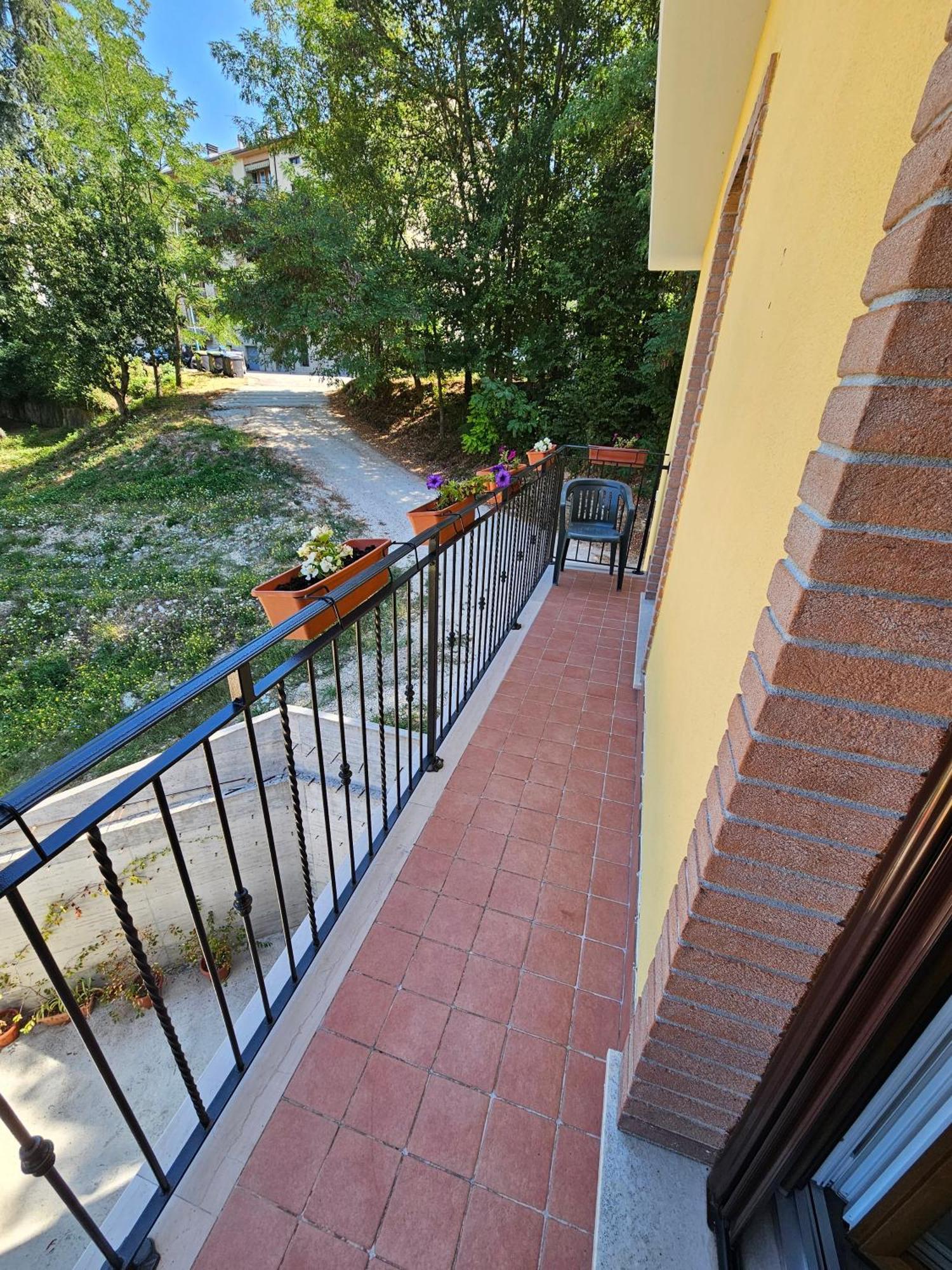 Villa Center Appartamenti Nel Verde In Citta Campobasso Exterior photo